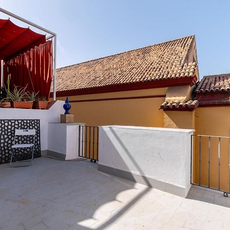House Sevillana Parking Exterior foto